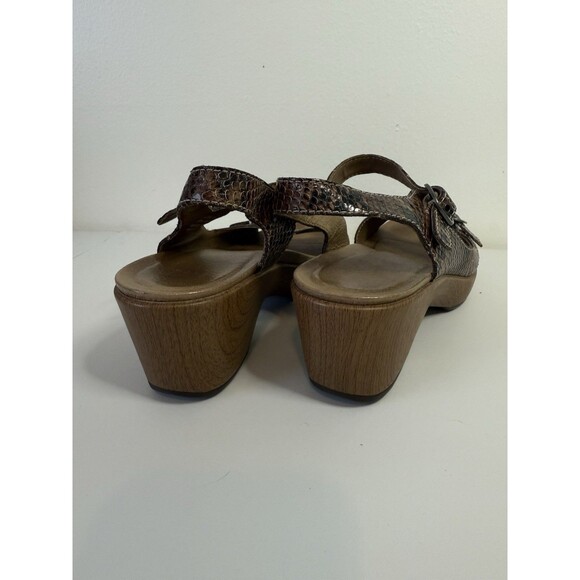 Dansko Joanie Brown Snake Leather Ankle Strap Comfort Sandal 4O - Picture 9 of 15